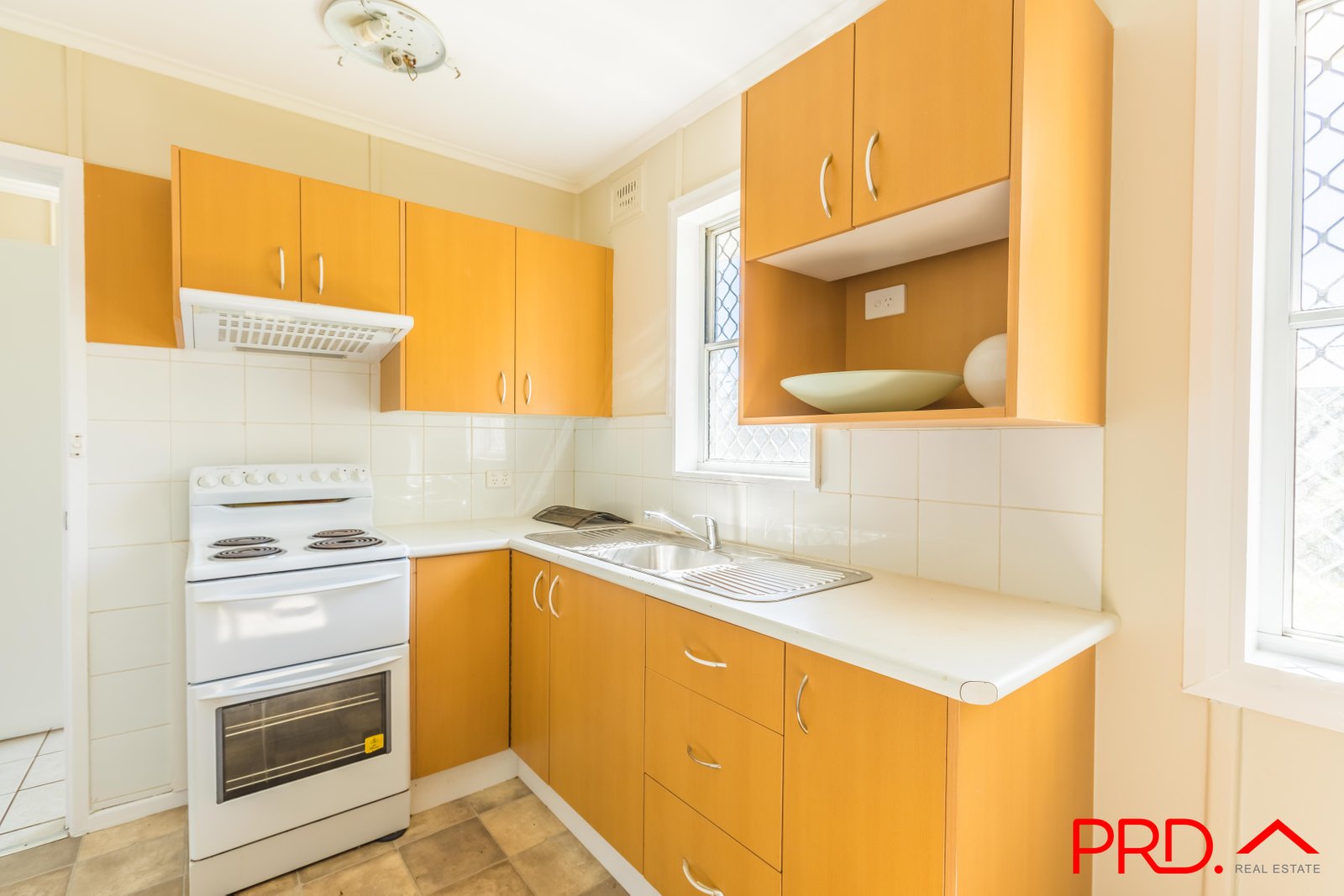 160 Robert Street TAMWORTH 3