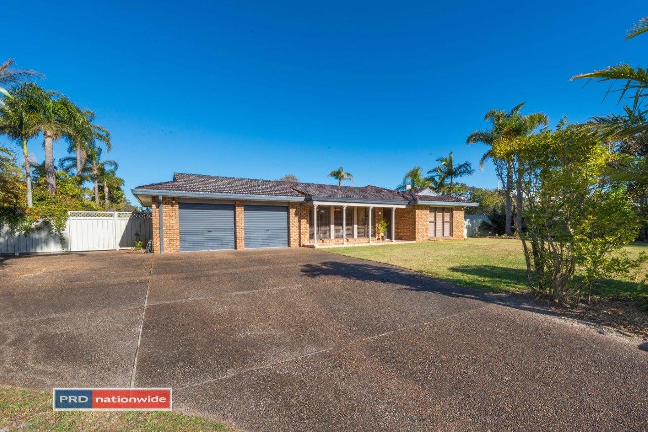 160 Salamander Way SALAMANDER BAY 1