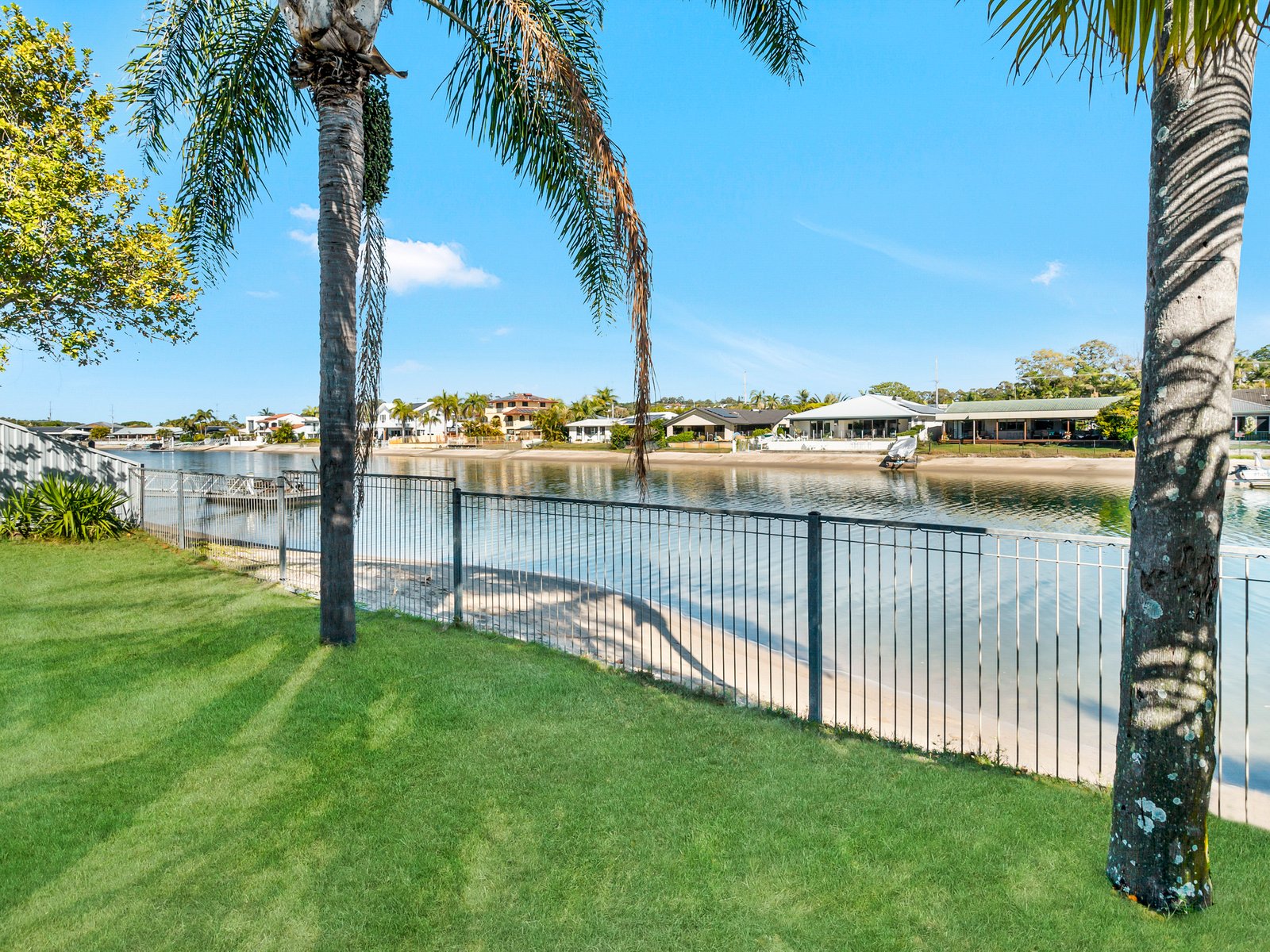 160 Tahiti Avenue PALM BEACH 14