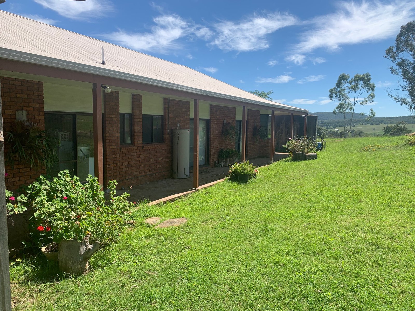 160 Westwood Road GUNGAL 18