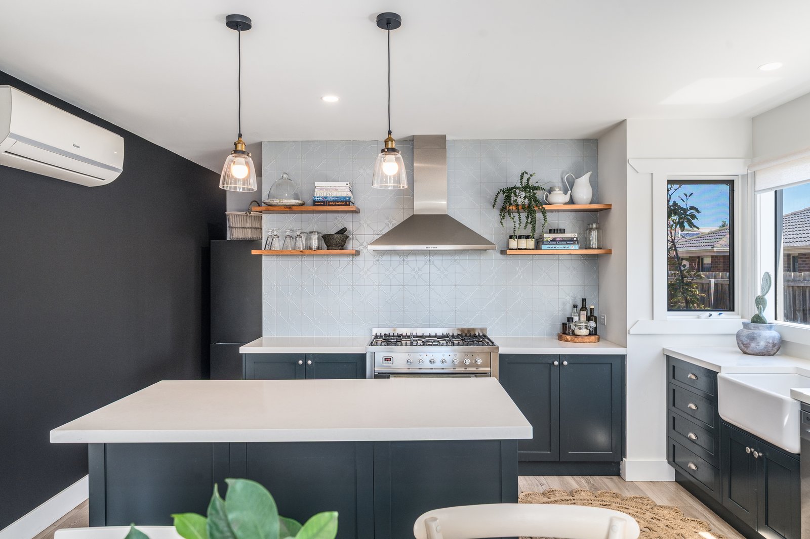 Gallery: 160 Willis Street