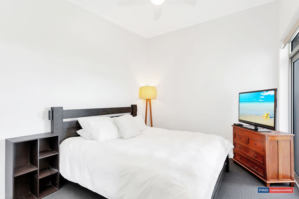 1601/12 Executive Drive BURLEIGH WATERS 6