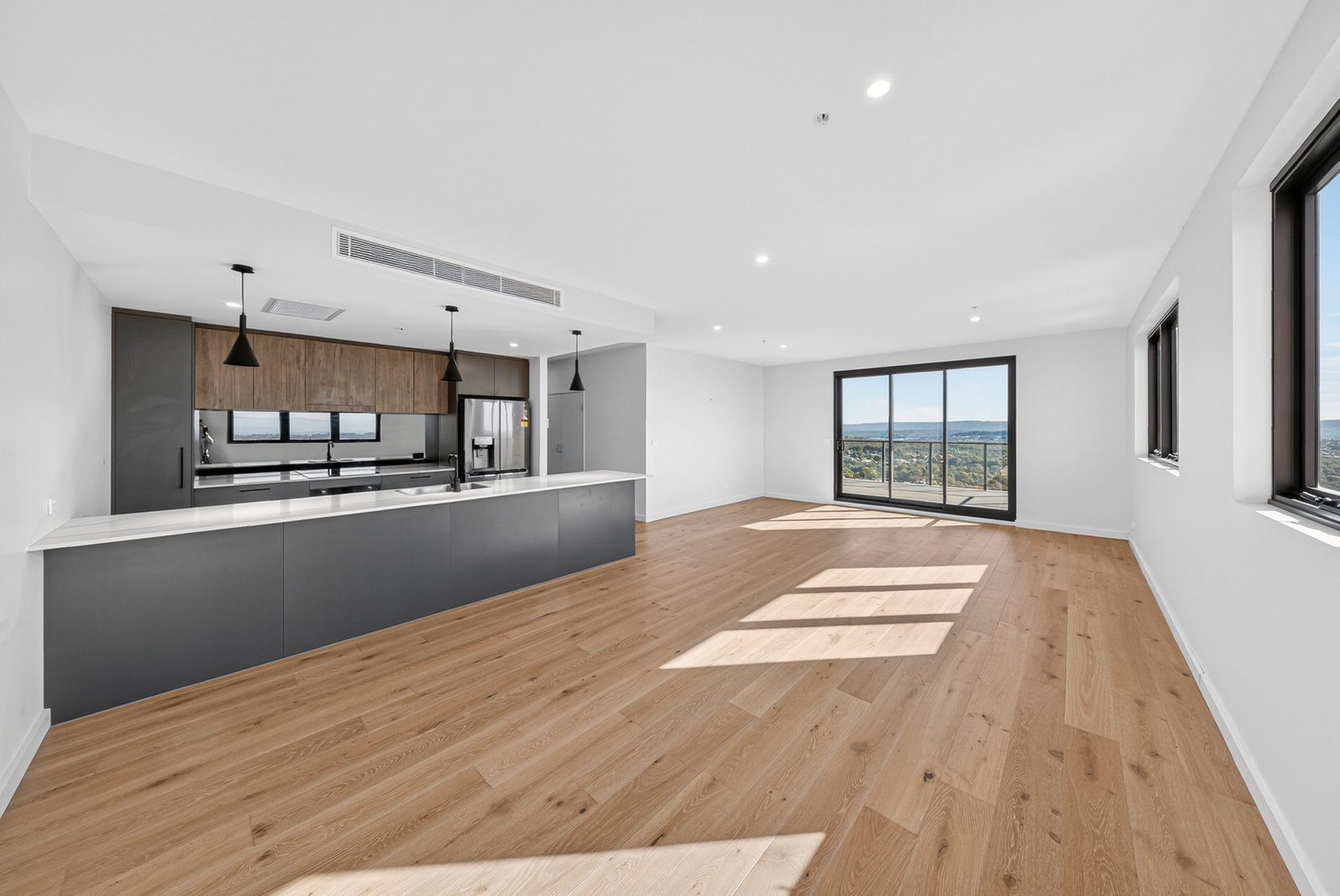 1601/2 Charles Street CHARLESTOWN 3