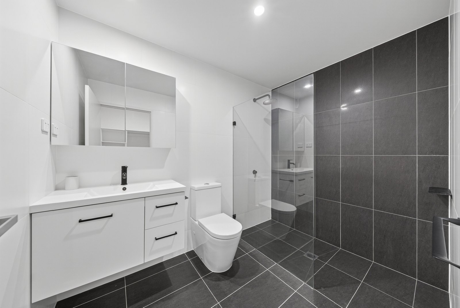 1601/2 Charles Street CHARLESTOWN 21