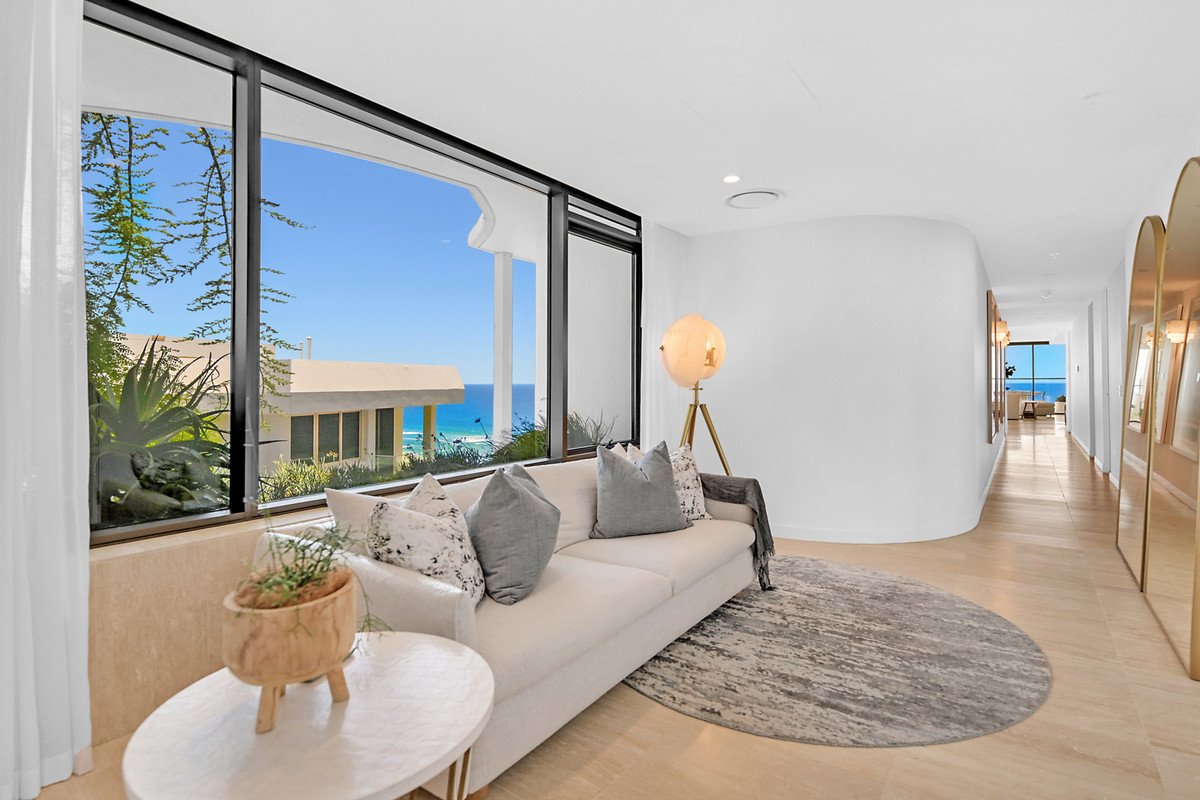 1602/112 The Esplanade Burleigh Heads 8