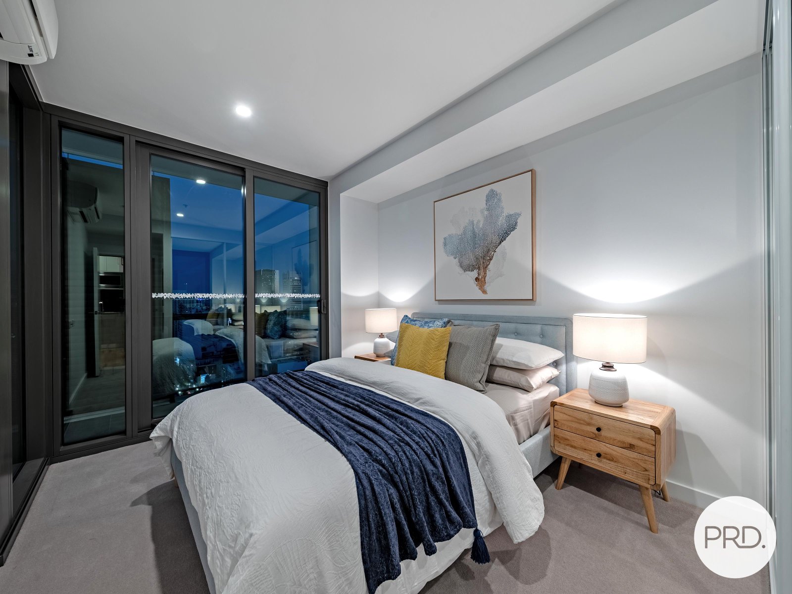 1602/380 Murray Street PERTH 7