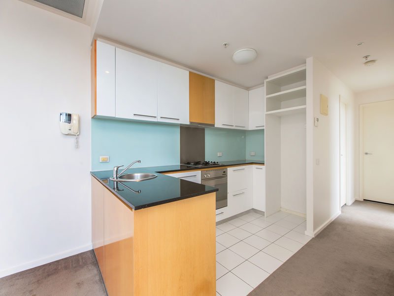 Gallery: 1602/82 Queens Road