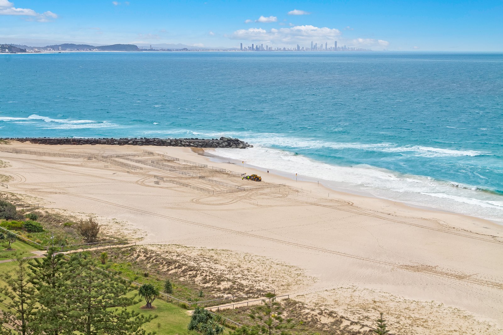 1602/88 Marine Parade COOLANGATTA 1