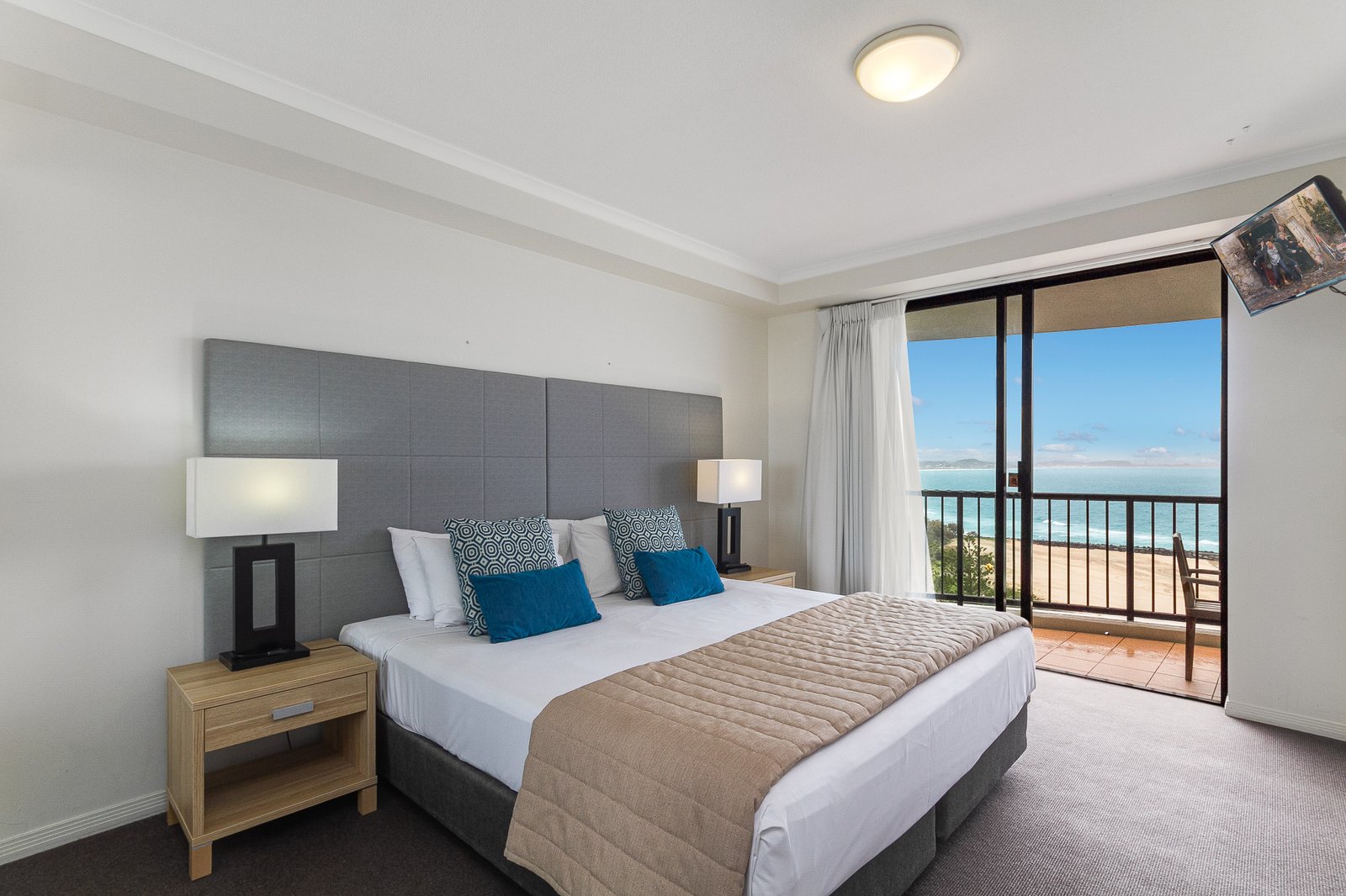 1602/88 Marine Parade COOLANGATTA 5