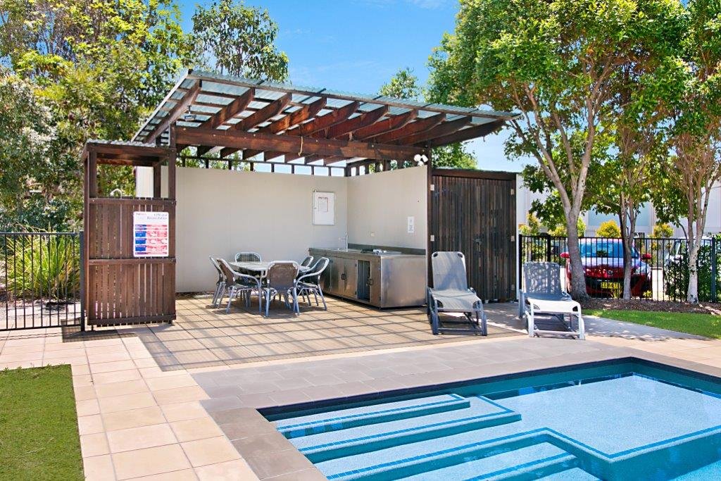 1/603-615 Casuarina Way CASUARINA 9