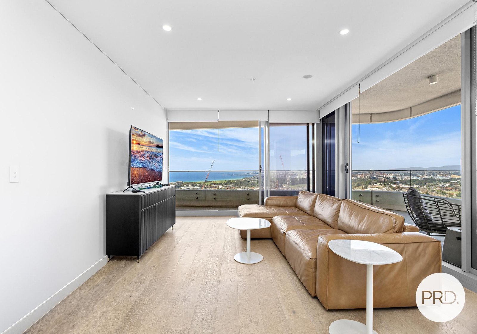 1603/3 Rawson Street WOLLONGONG 2