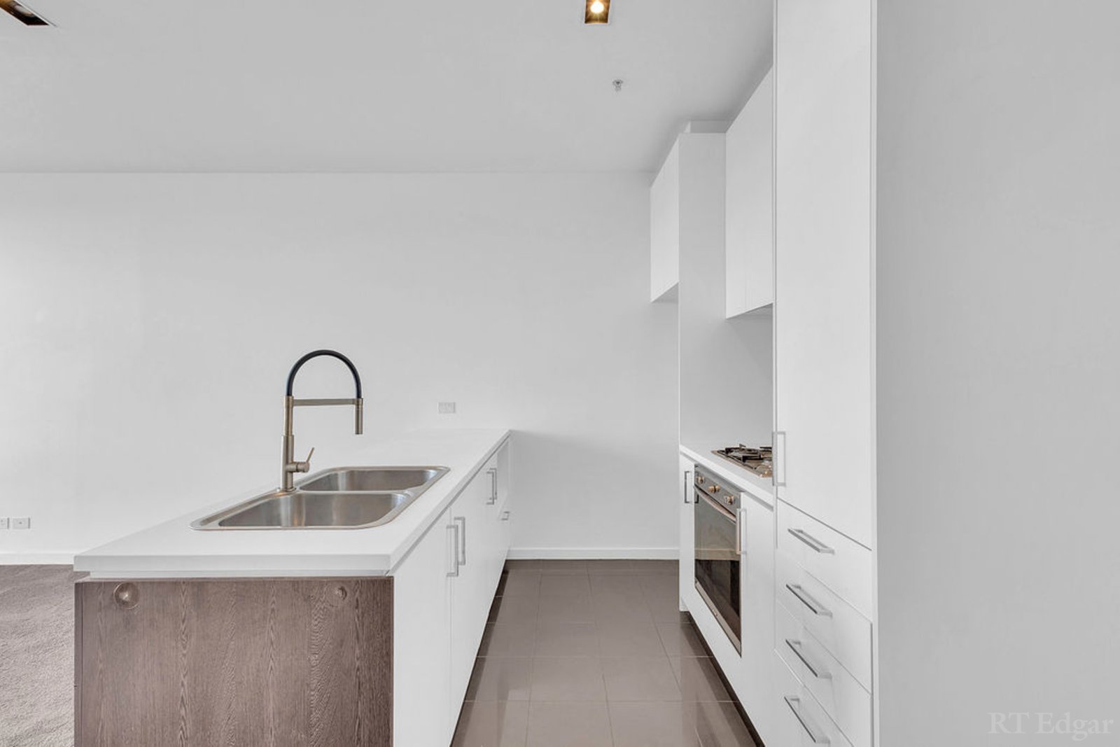 Real Estate and Property in 1603/483 Swanston Street, Melbourne, VIC