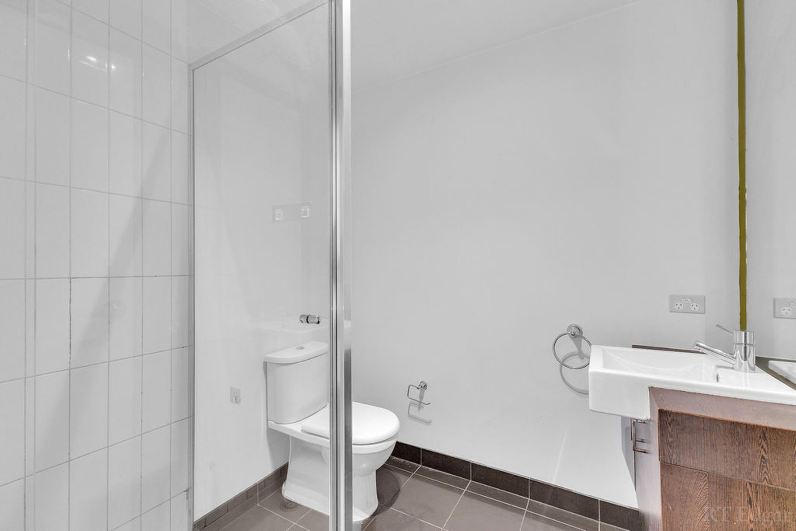 Real Estate and Property in 1603/483 Swanston Street, Melbourne, VIC