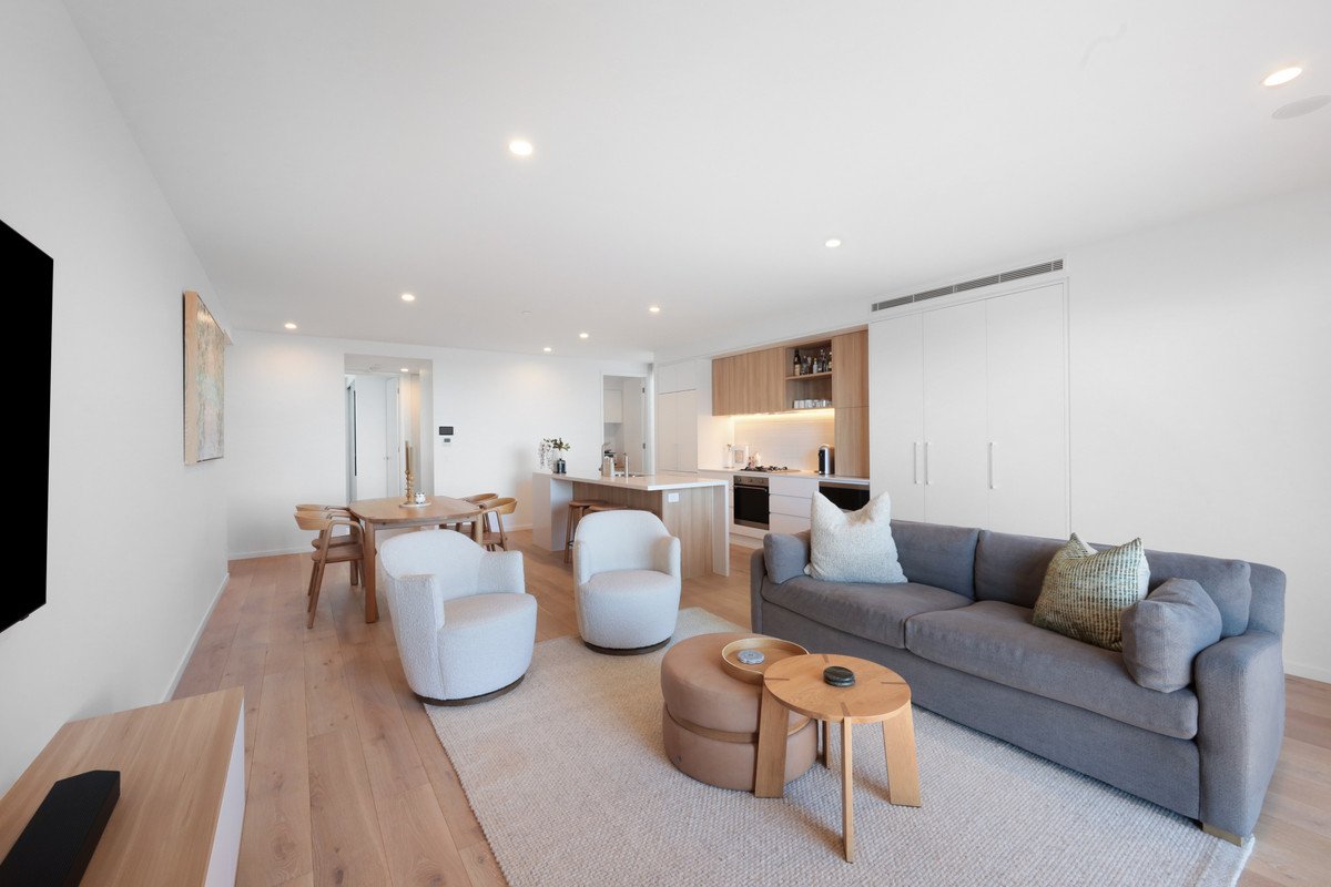 1603/6 Second Avenue Burleigh Heads 9