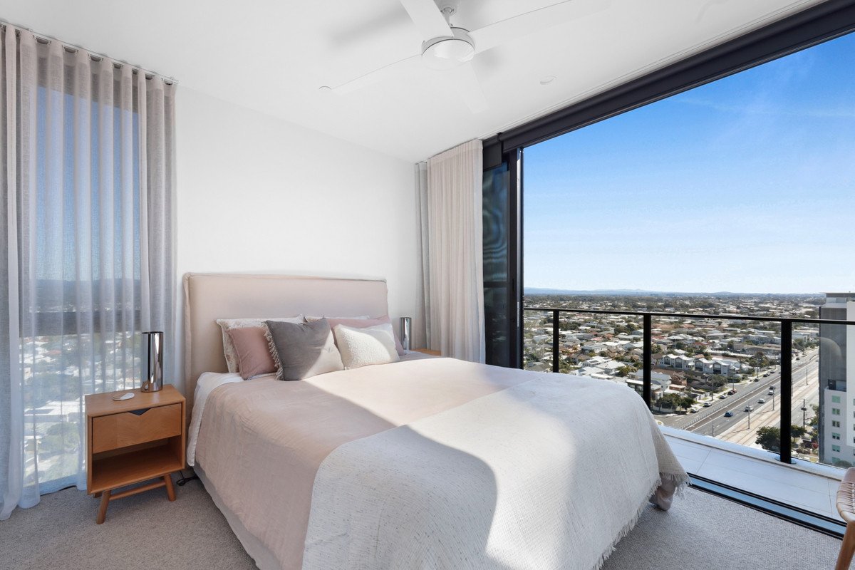 1603/6 Second Avenue Burleigh Heads 16