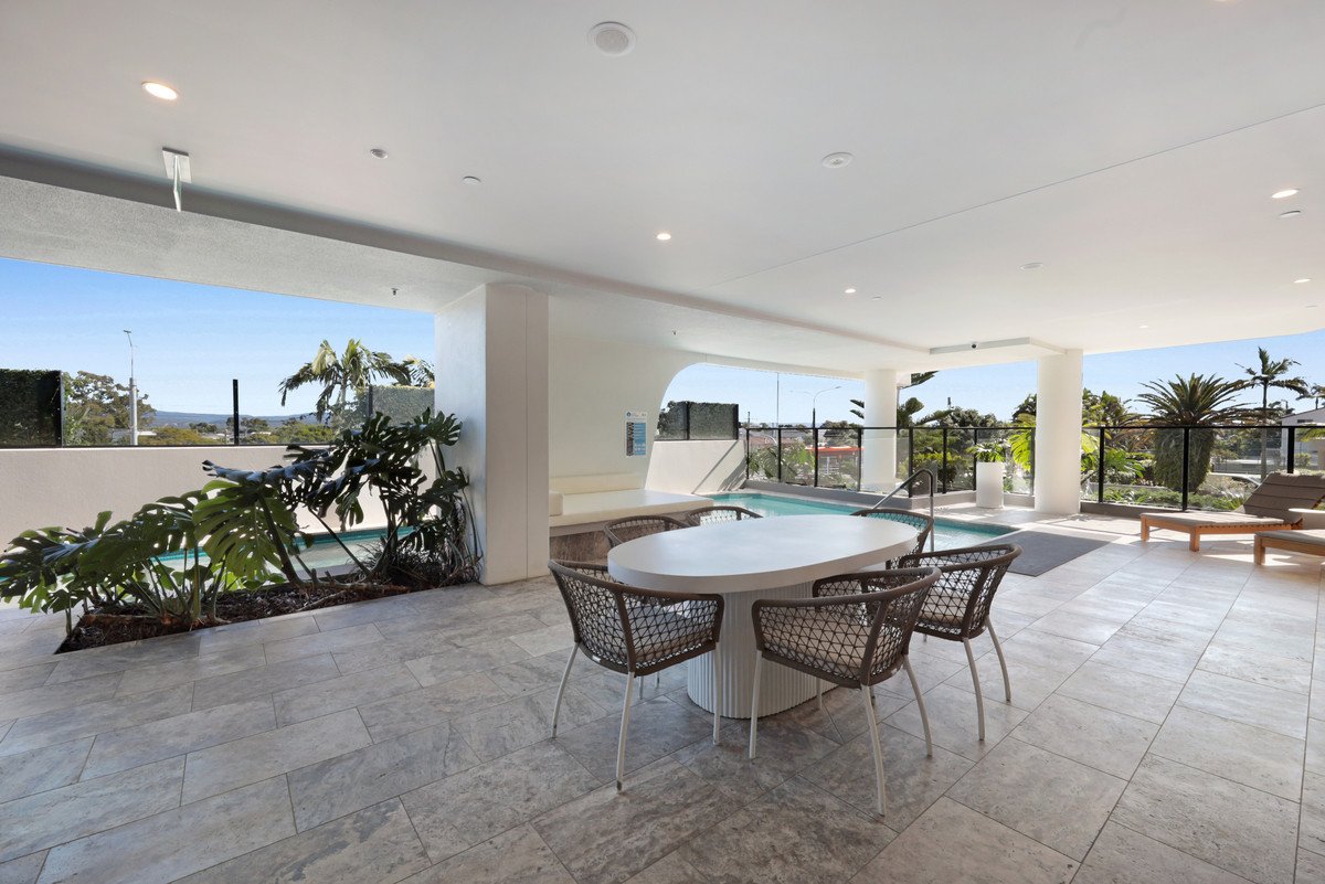 1603/6 Second Avenue Burleigh Heads 33
