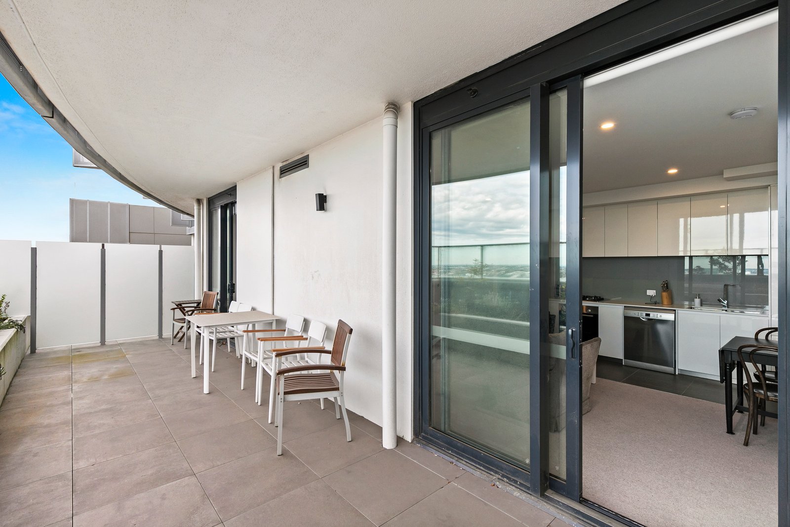 Gallery: 1603D/4 Tannery Walk