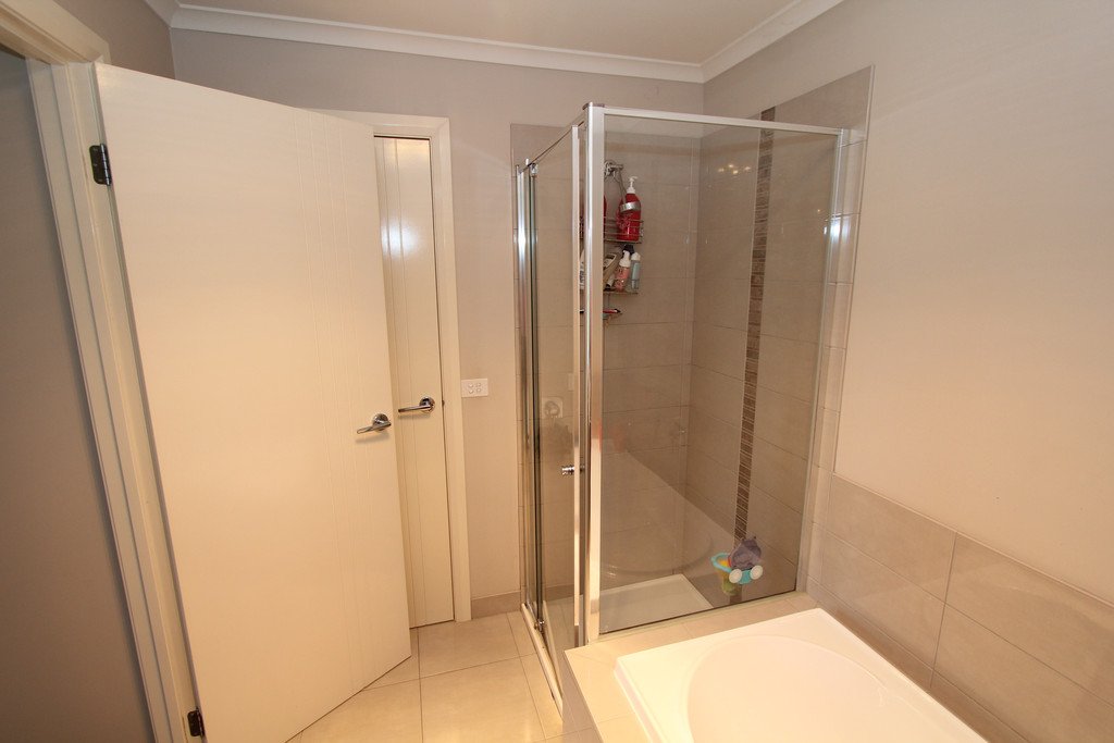 1/604 Havelock Street BLACK HILL 15