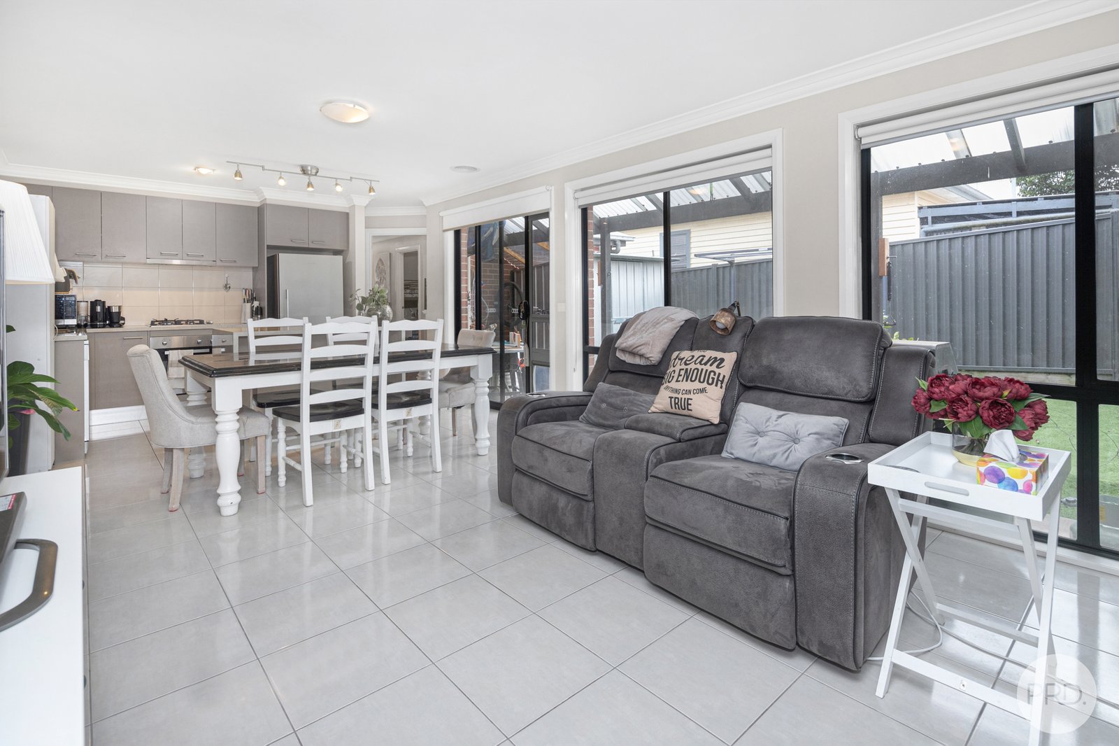 1/604 Havelock Street BLACK HILL 4