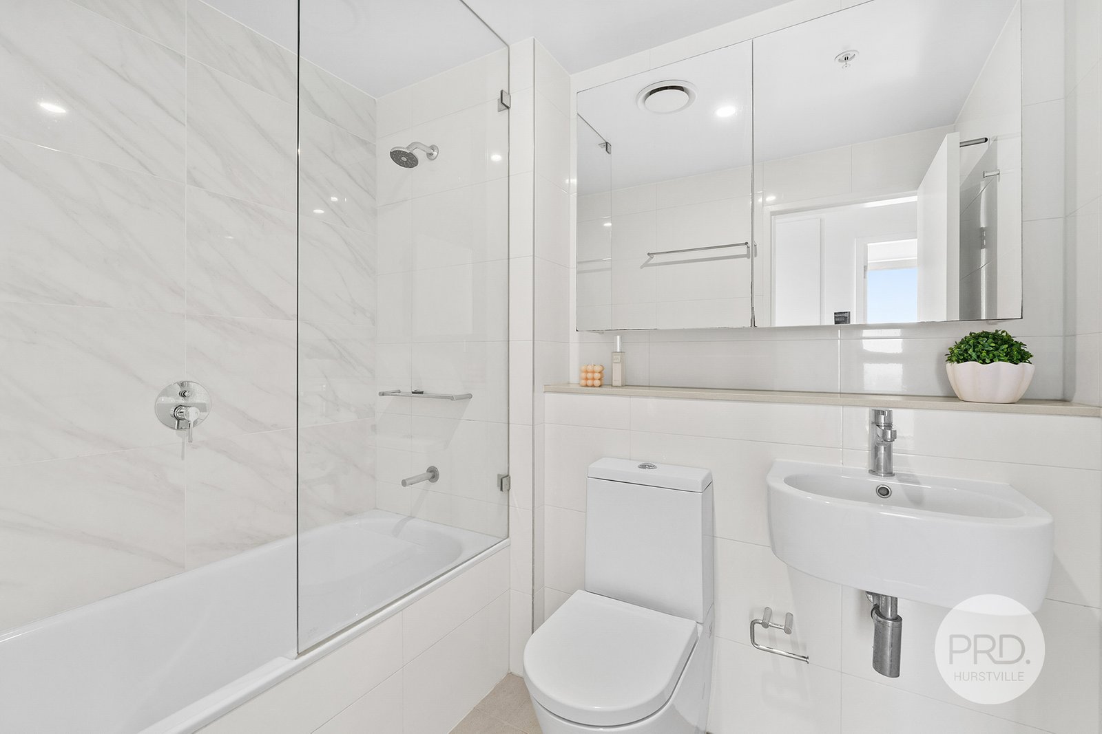 1605/458 Forest Road HURSTVILLE 8