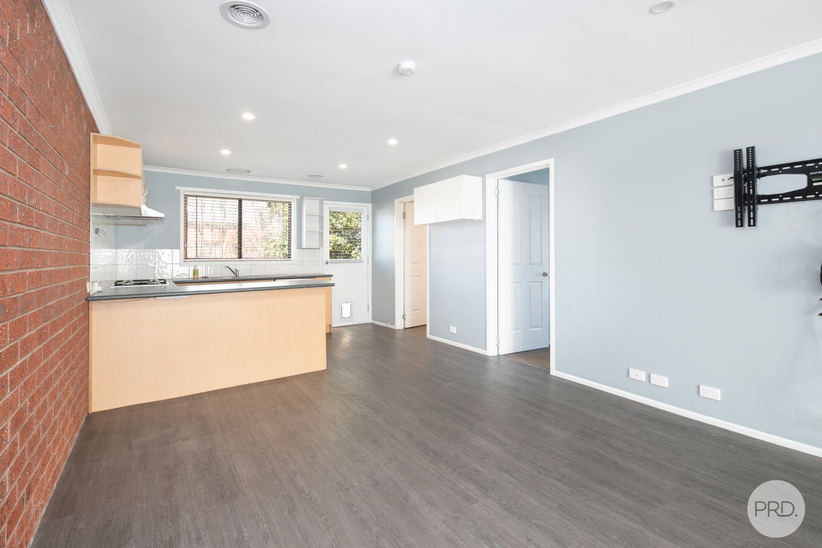 1/609 Talbot Street South REDAN 5