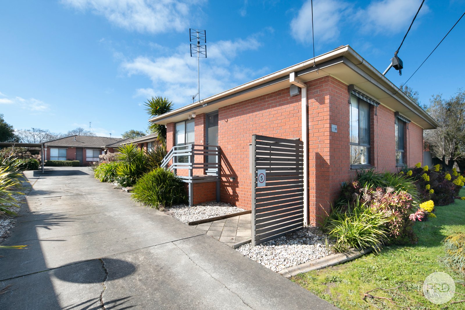 1/609 Talbot Street South REDAN 7
