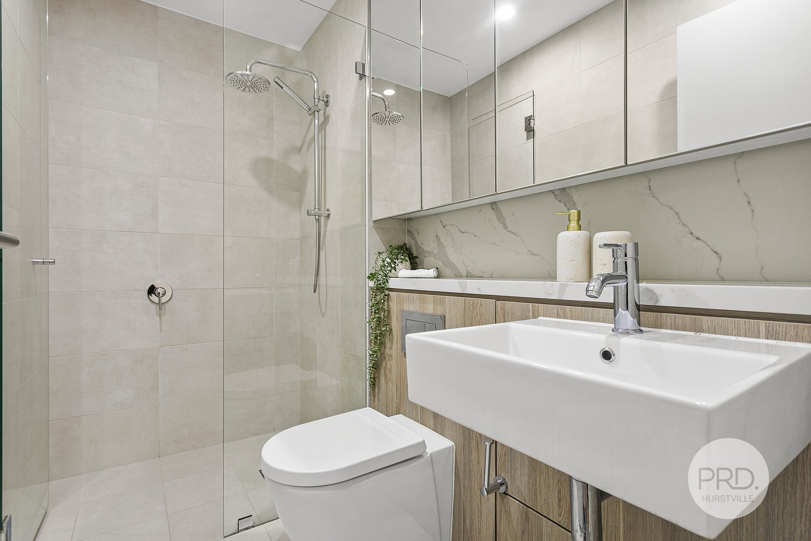 1609/1D Greenbank Street HURSTVILLE 8