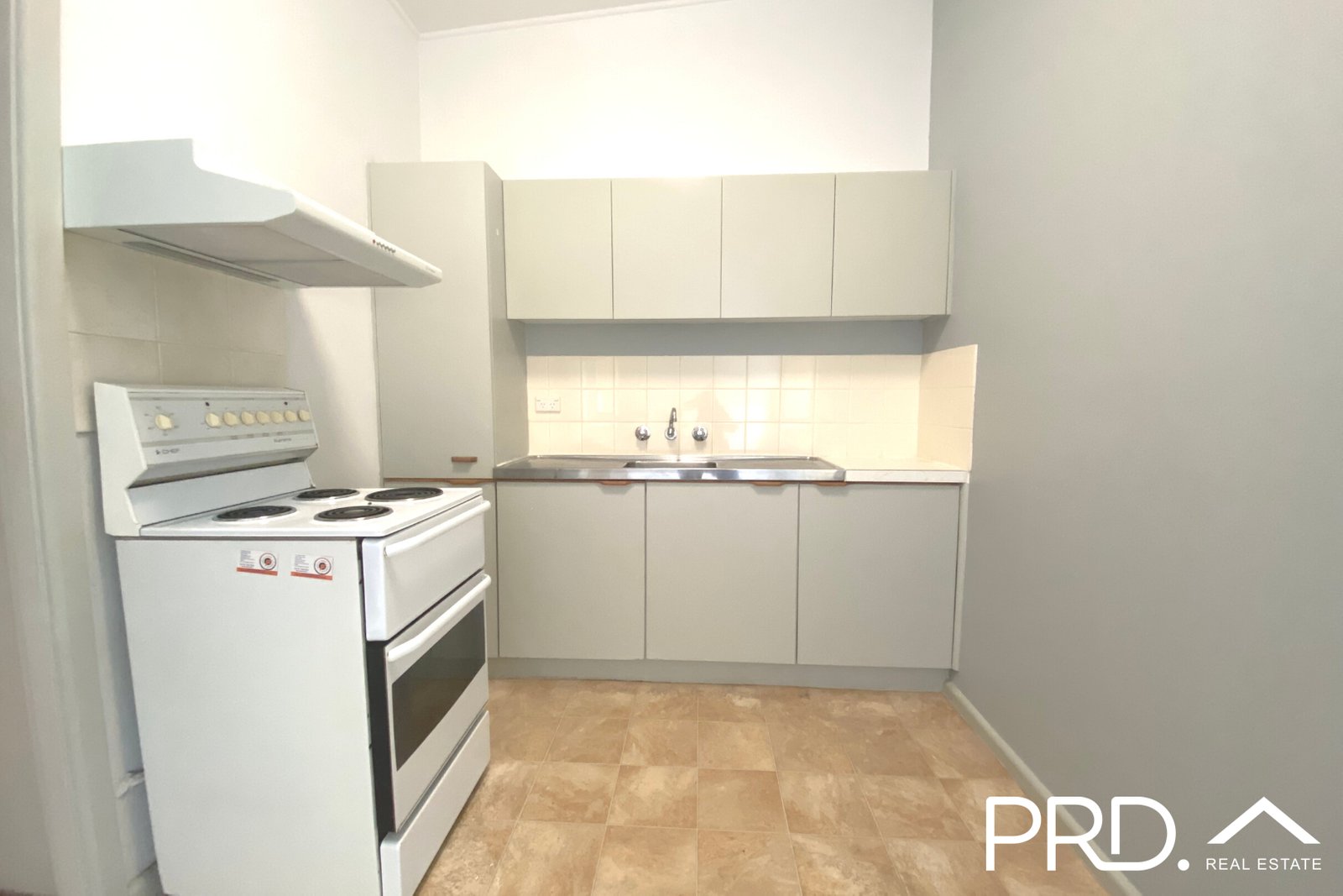 1/60a Henry Lawson Drive PEAKHURST 6