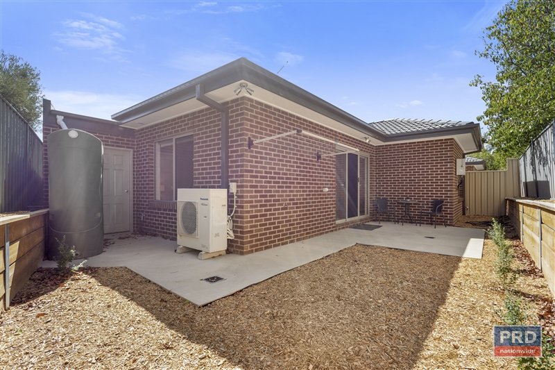 1/60a Smith Street NORTH BENDIGO 11
