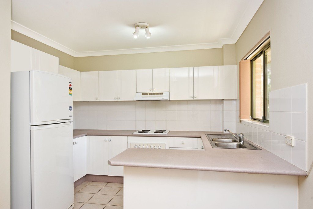 16/1-3 Aboukir Street ROCKDALE 2
