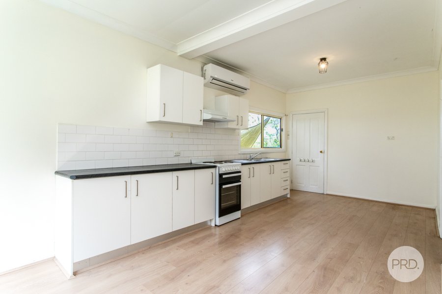 161 Adams Road,  LUDDENHAM 8