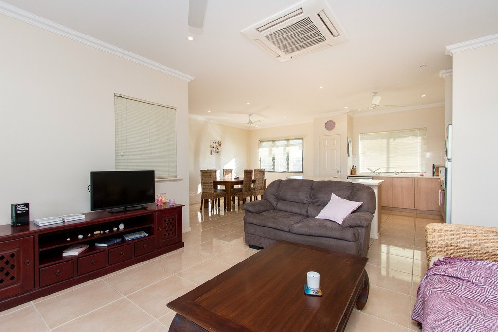 16/1 Bernard Way CABLE BEACH 2