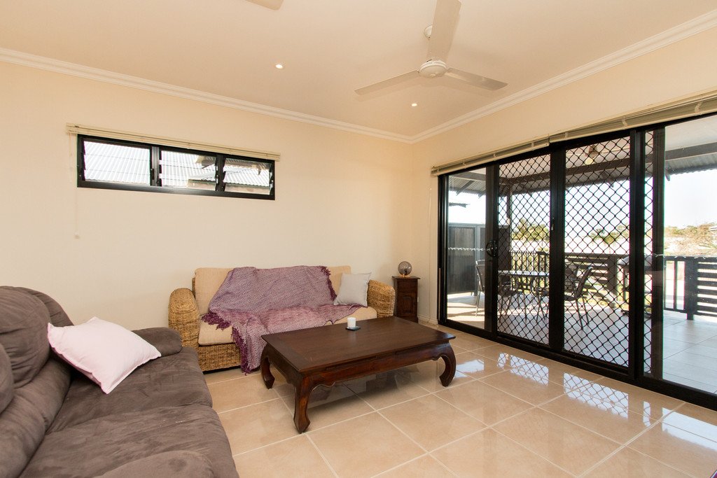 16/1 Bernard Way CABLE BEACH 3