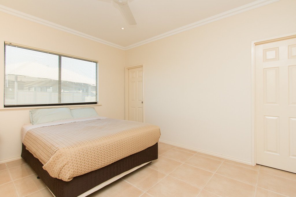 16/1 Bernard Way CABLE BEACH 15