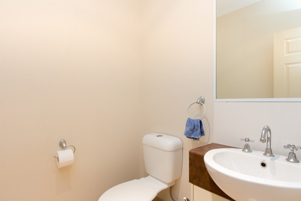 16/1 Bernard Way CABLE BEACH 18