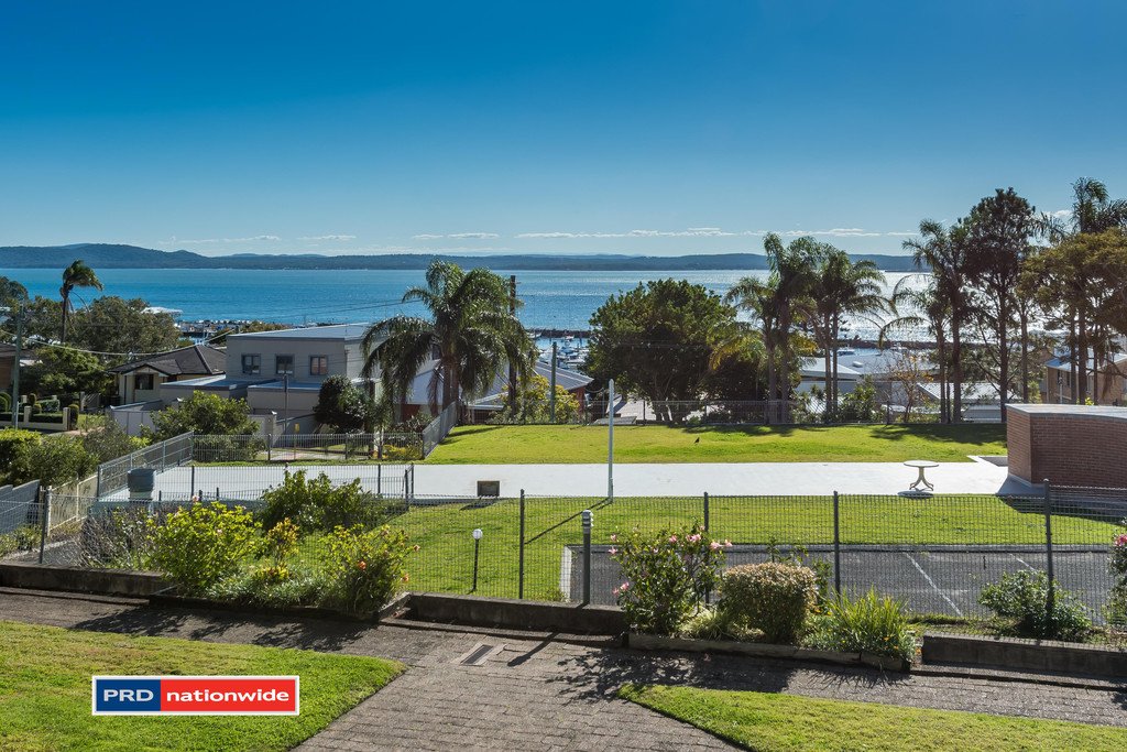 16/1 Donald Street NELSON BAY 3