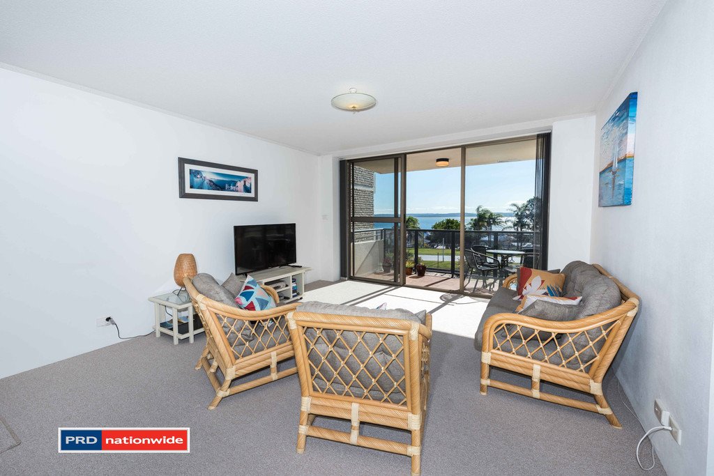 16/1 Donald Street NELSON BAY 4