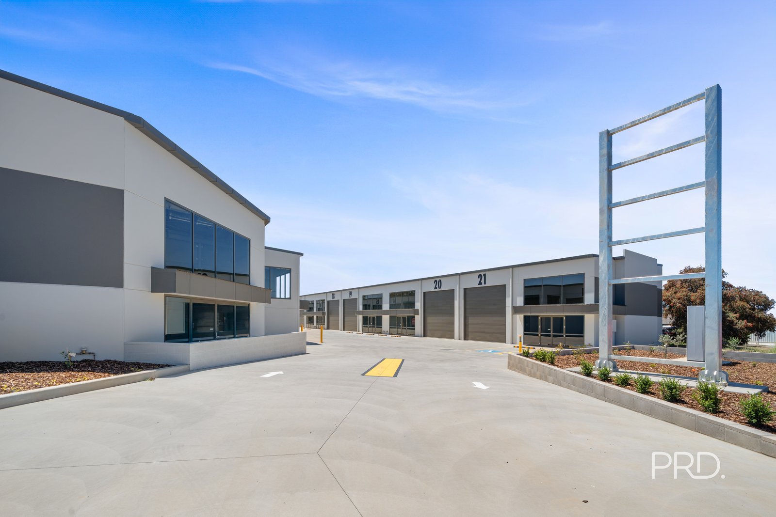 161 Fernleigh Road WAGGA WAGGA 1