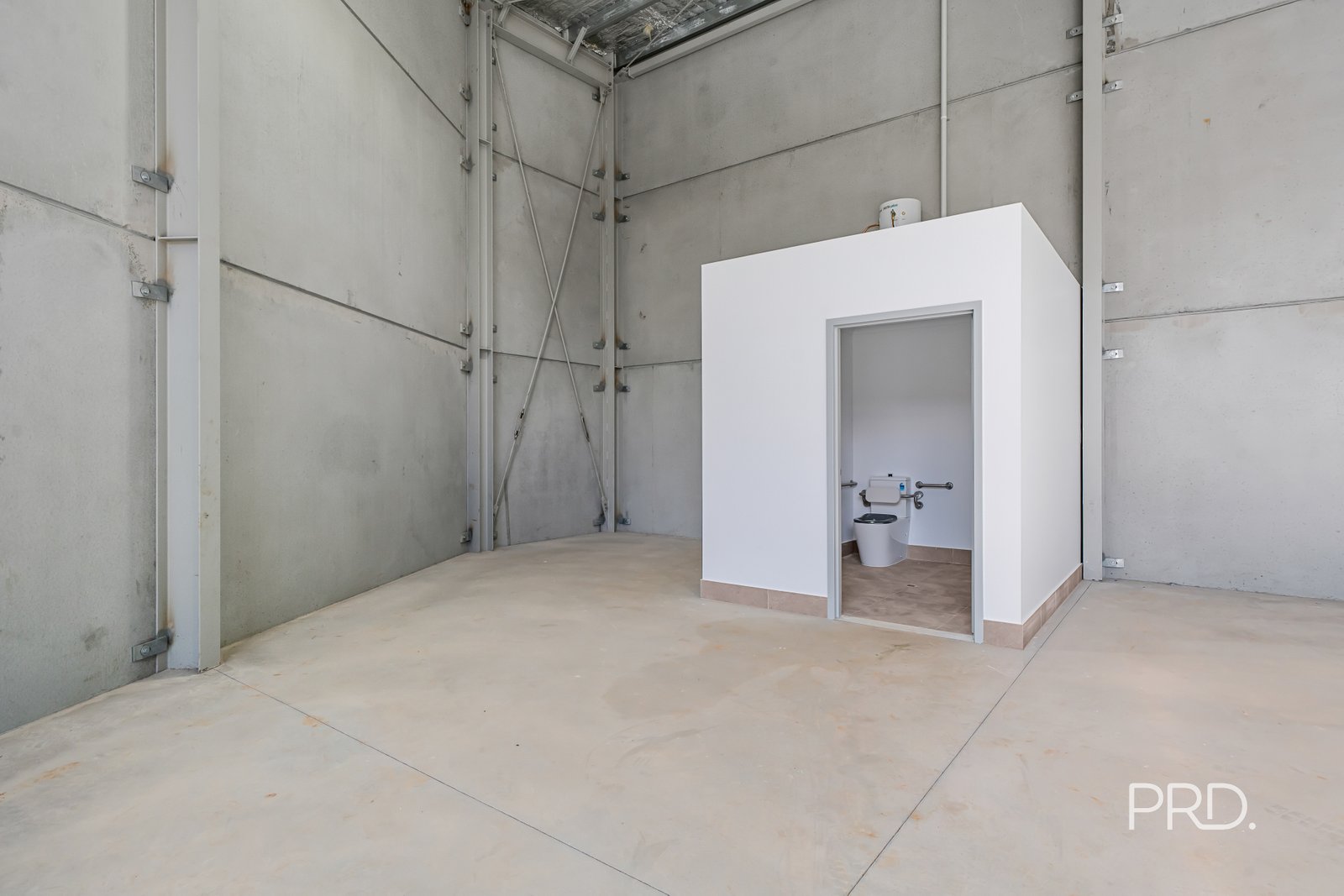 161 Fernleigh Road WAGGA WAGGA 11