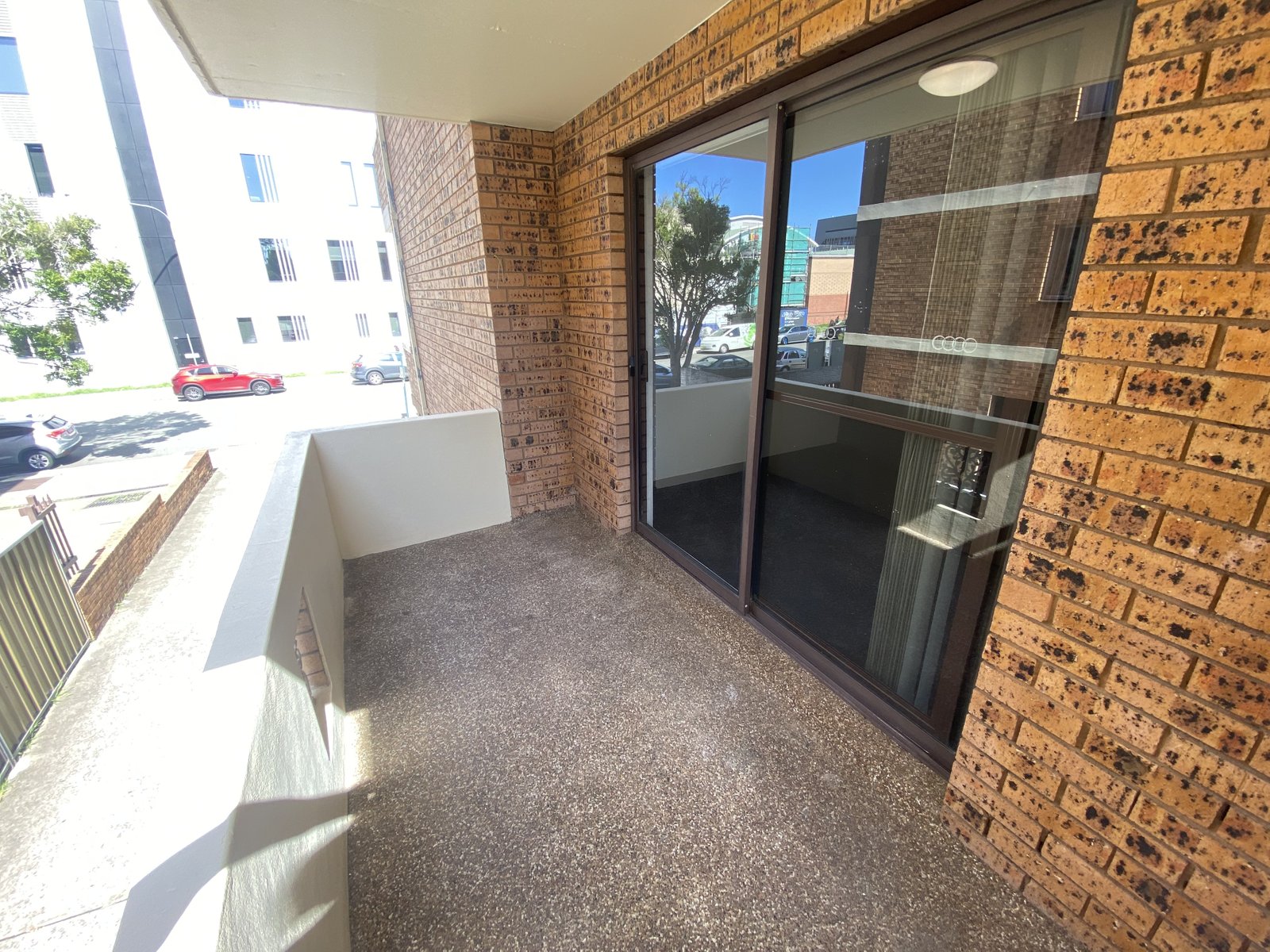 1/61 Goulburn Street LIVERPOOL 8
