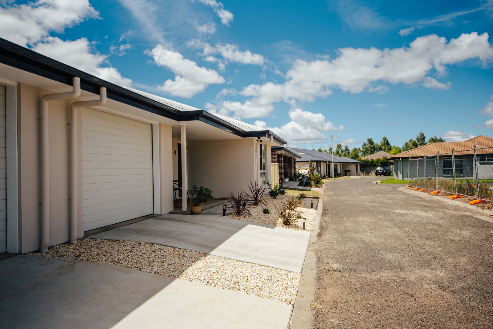 16/1 Gungurru Close TAMWORTH 23