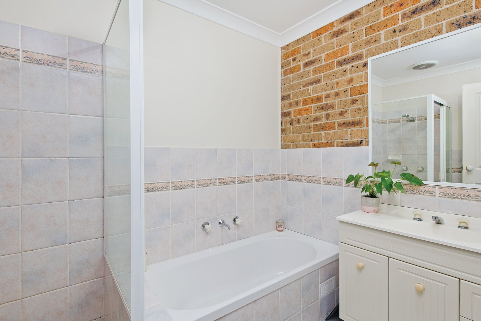 1/61 Norman Street LAURIETON 9