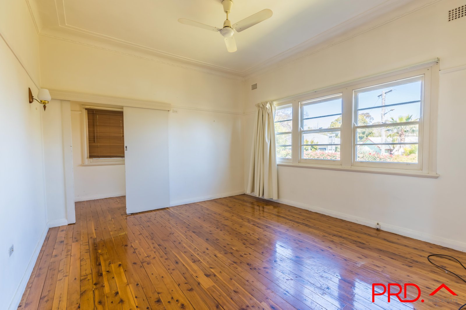 161 Piper Street TAMWORTH 8