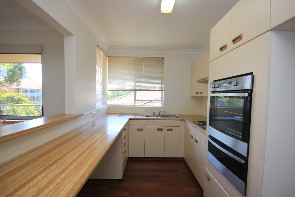 161 Russell Avenue DOLLS POINT 2