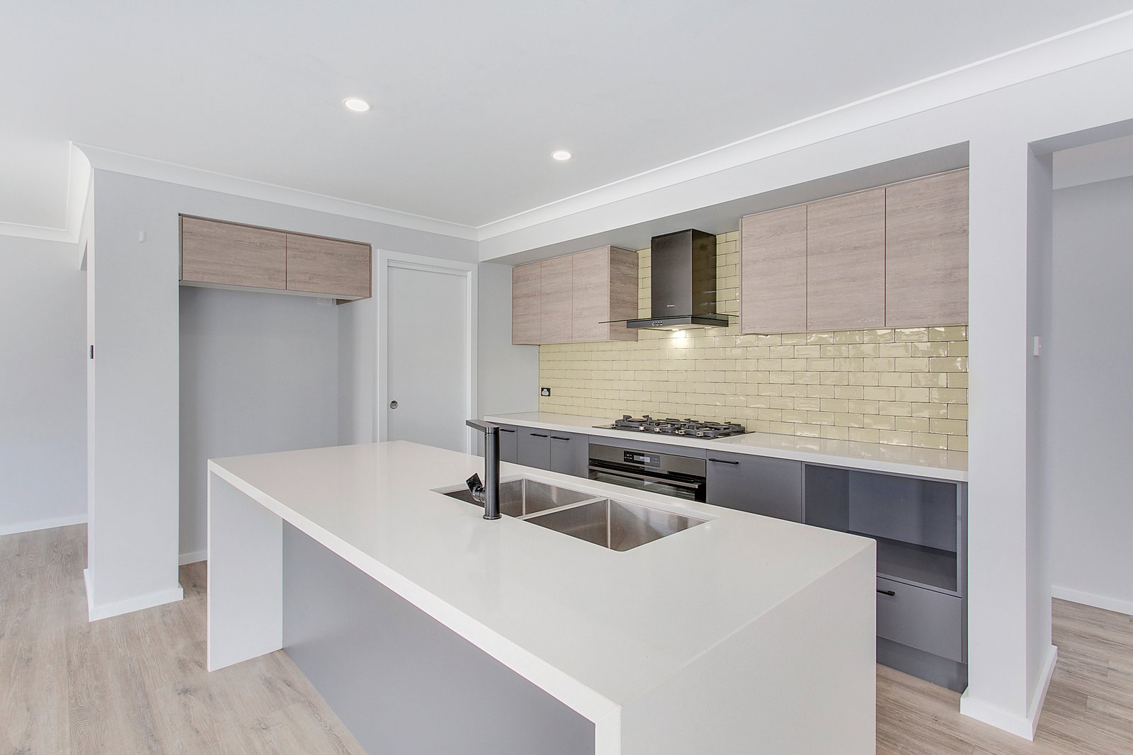 161 Scarborough Way DUNBOGAN 2