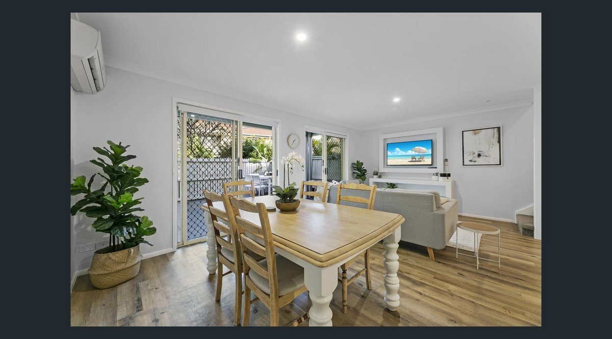 16/1 Township Drive Burleigh Heads 5