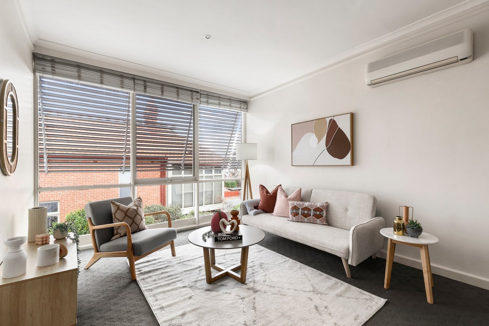 Gallery: 16/102 Park Street