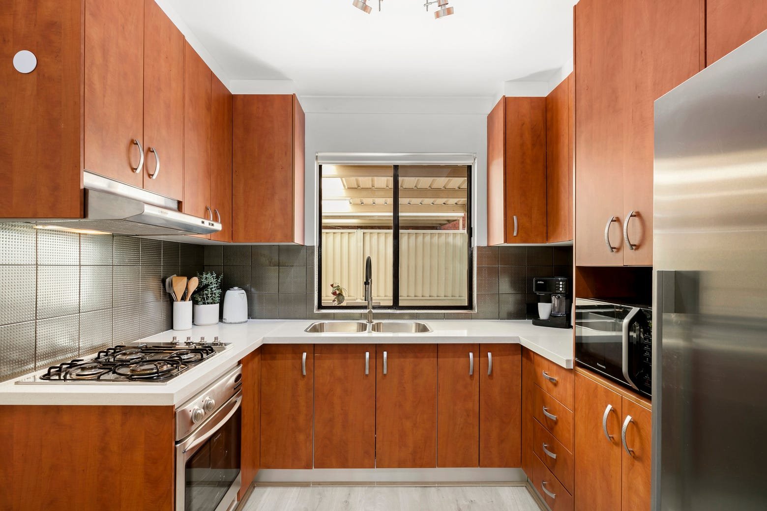 16/11-13 Gladstone Street BEXLEY 5