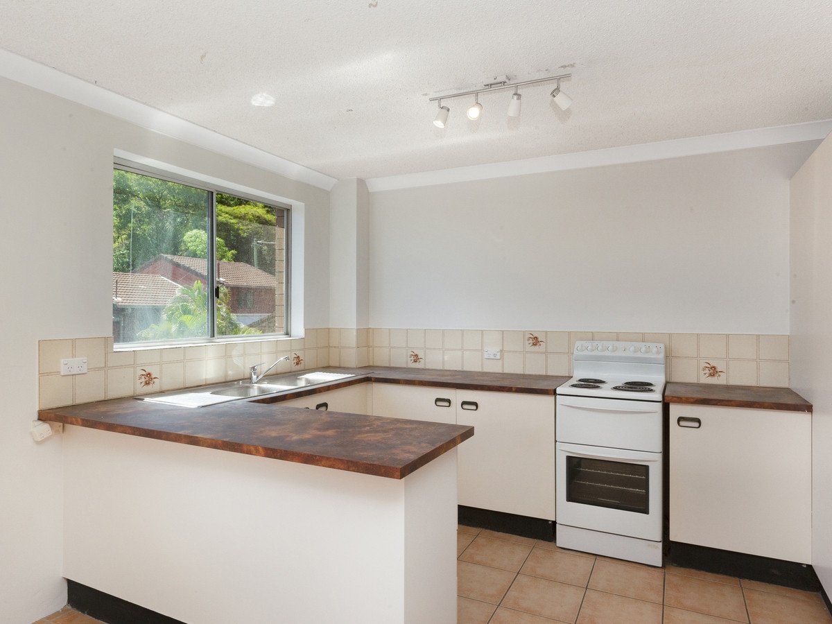 16/11 Hayle Street Burleigh Heads 4