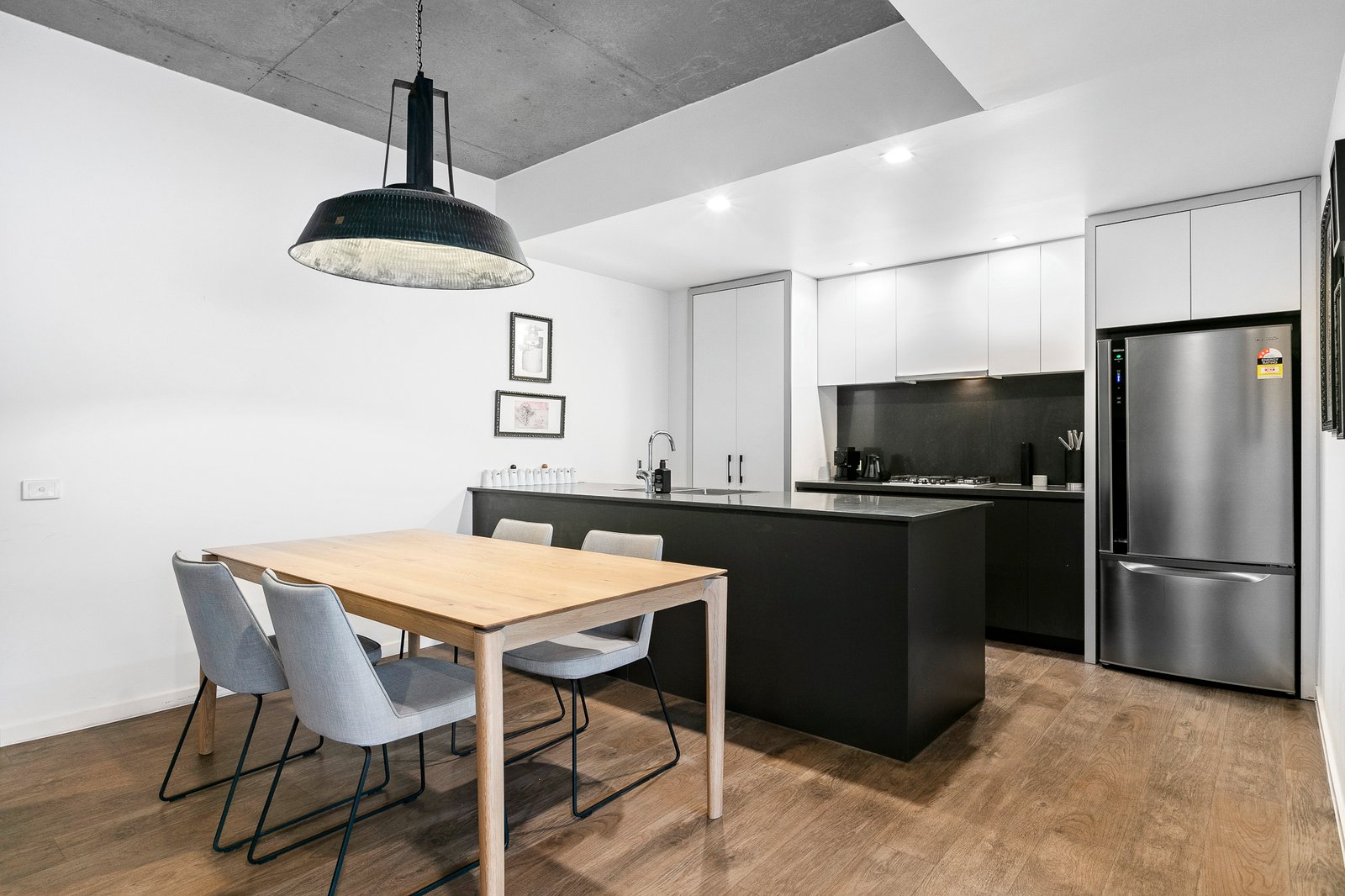 Real Estate and Property in 16/11 Mount St, Prahran, VIC